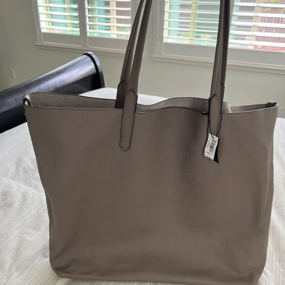 Banana Republic Genuine Leather East West Tote